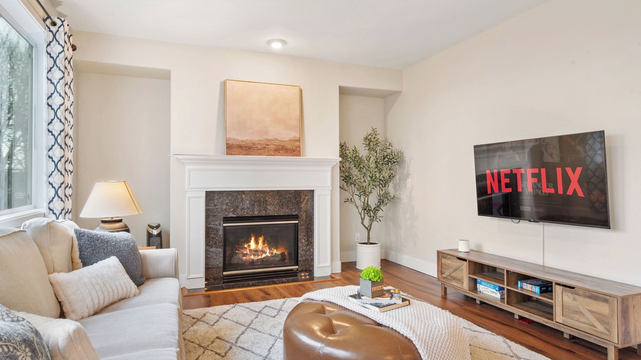 Photo of Livingroom in Mountlake Terrace