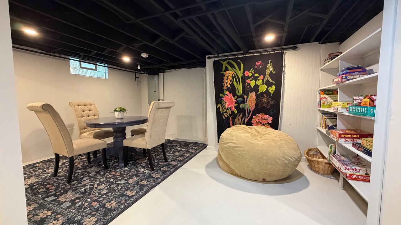 Photo of Bedroom in North Tonawanda