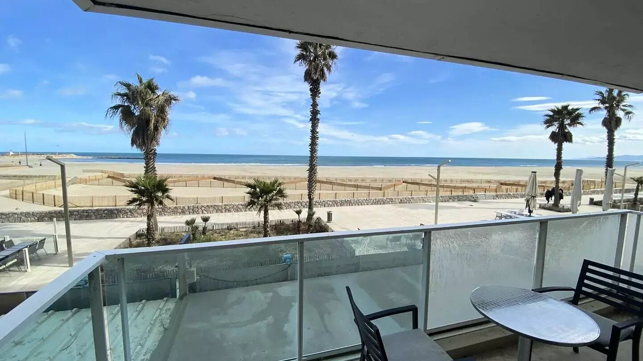Photo of Outdoor in La Jetee