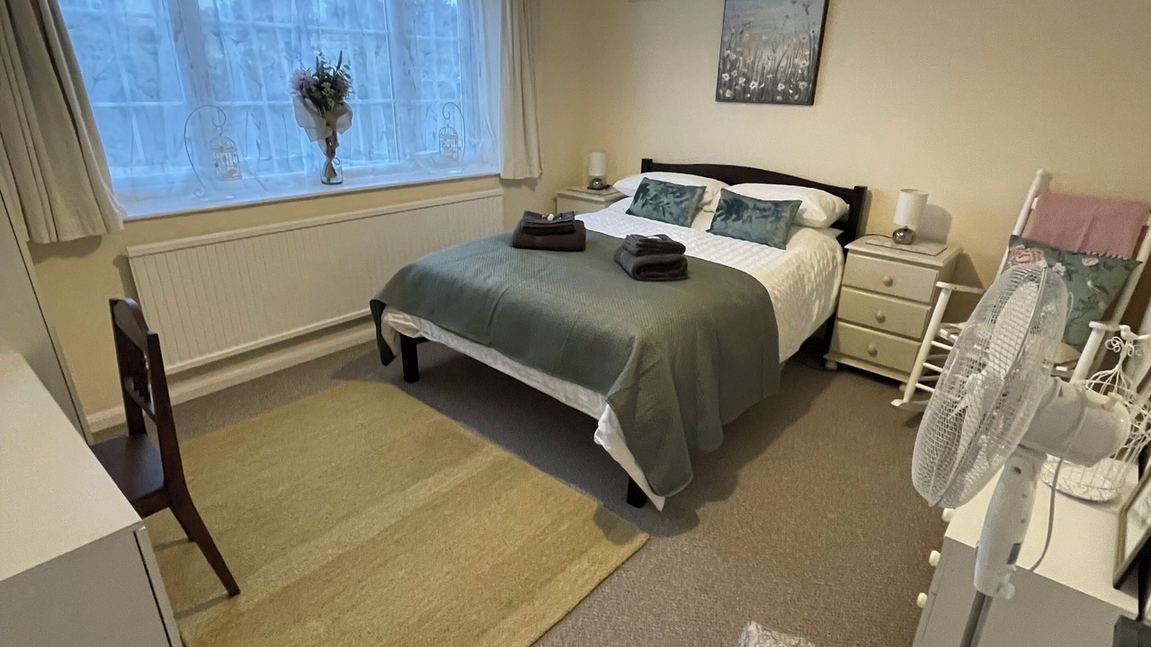 Photo of Bedroom in Wheatley