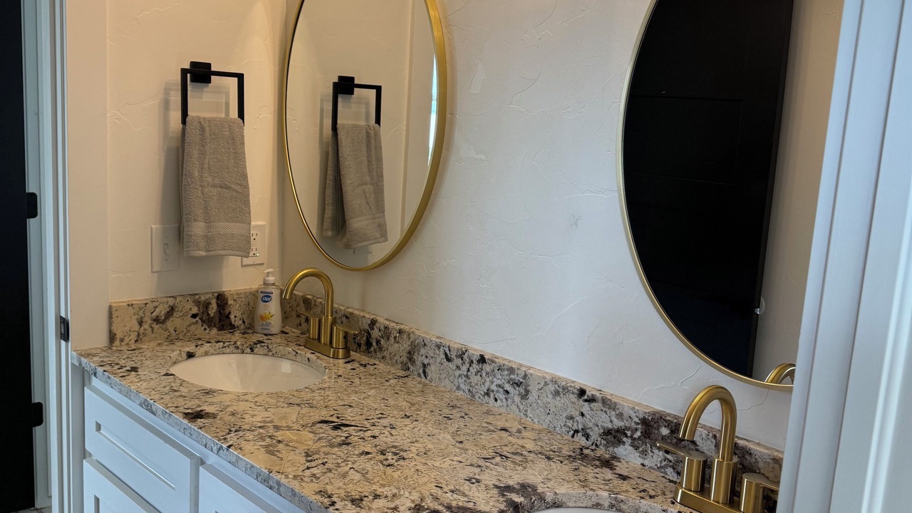 Photo of Bathroom in Longtown
