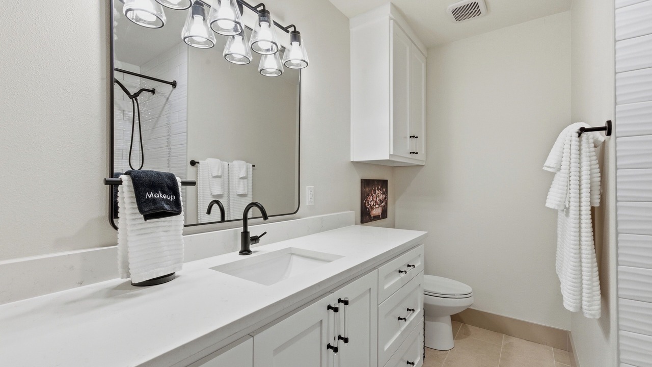 Photo of Bathroom in Denison