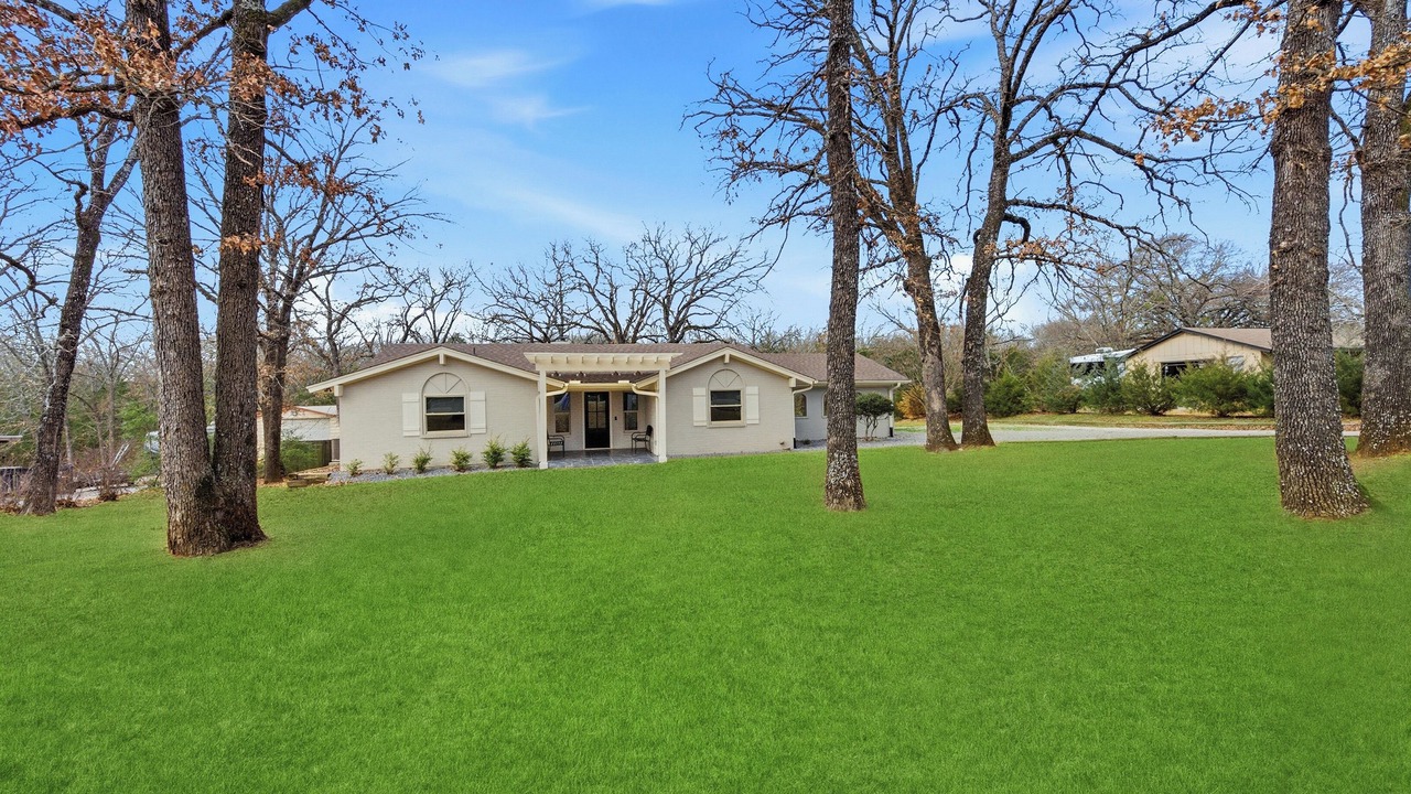 Photo of Outdoor in Denison