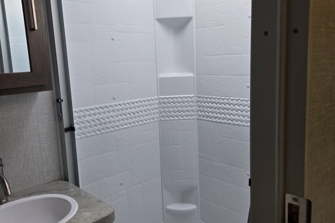 Photo of Bathroom in Quaker Street