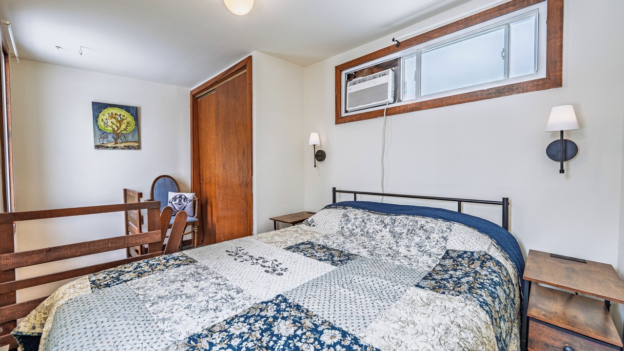 Photo of Bedroom in Spring Garden