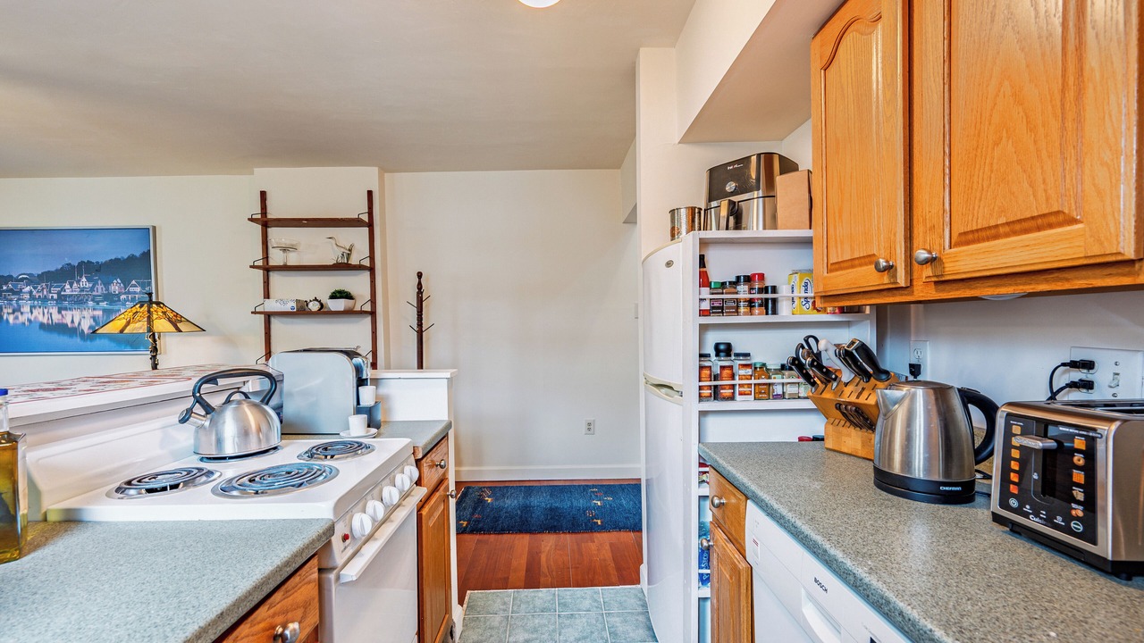 Photo of Kitchen in Spring Garden