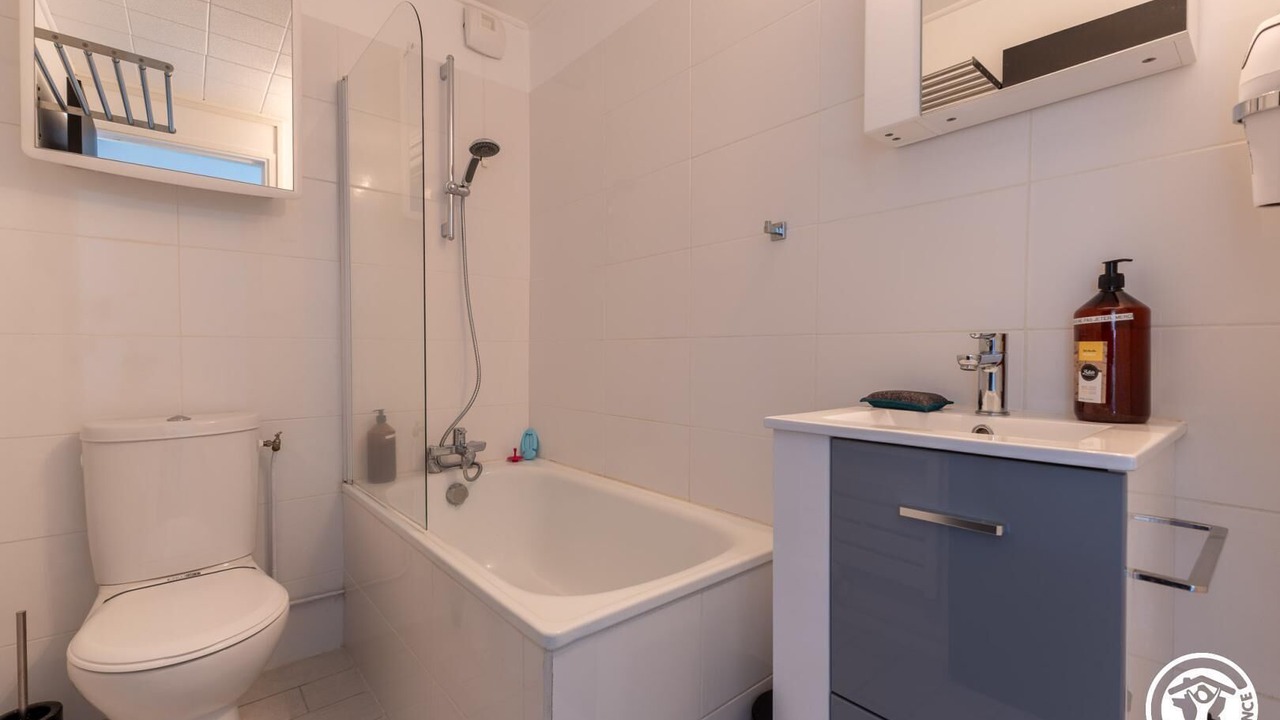 Photo of Bathroom in Mont-Dore