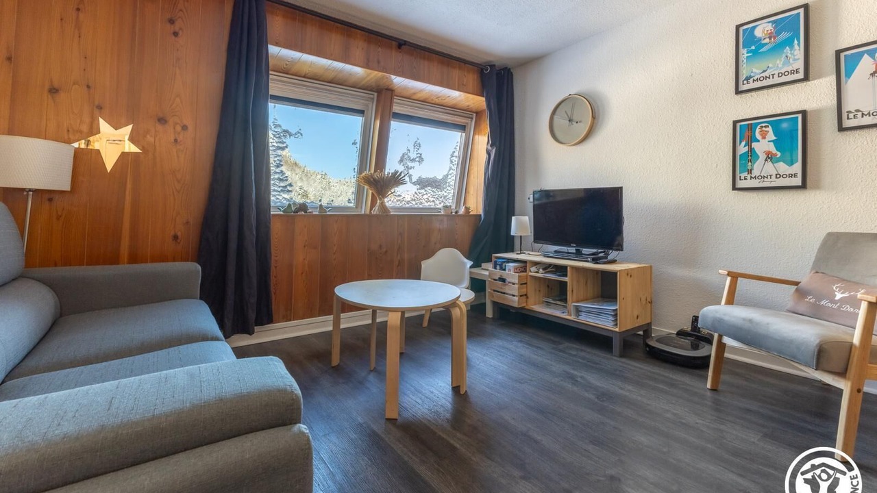 Photo of Livingroom in Mont-Dore