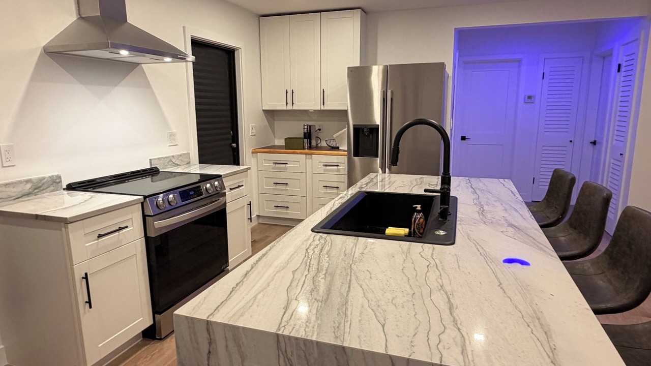 Photo of Kitchen in Golden Glades