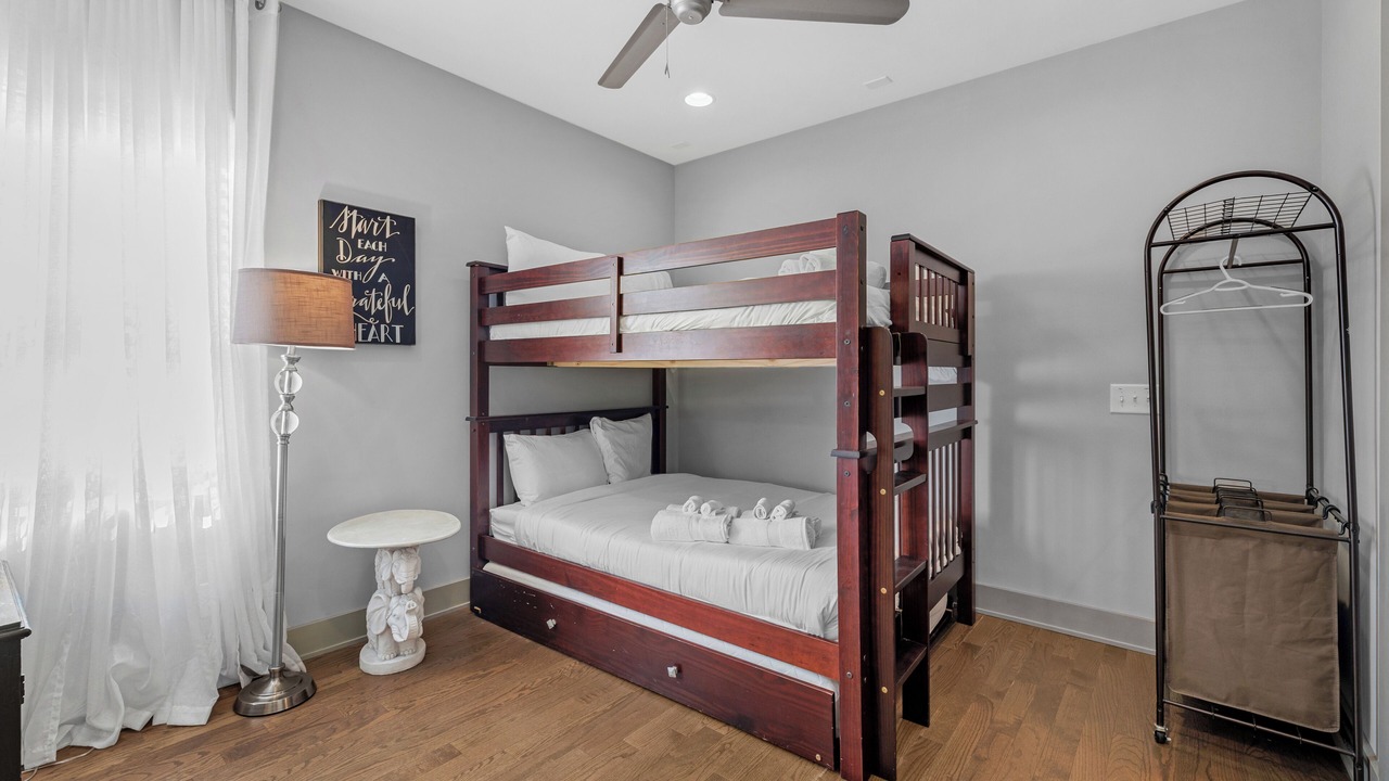 Photo of Bedroom in Historic Waverly