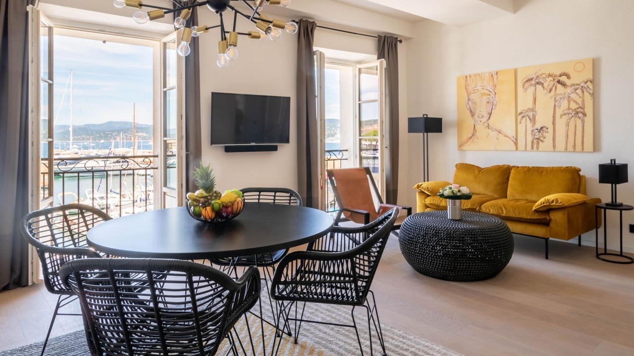 Photo of Livingroom in Old Town