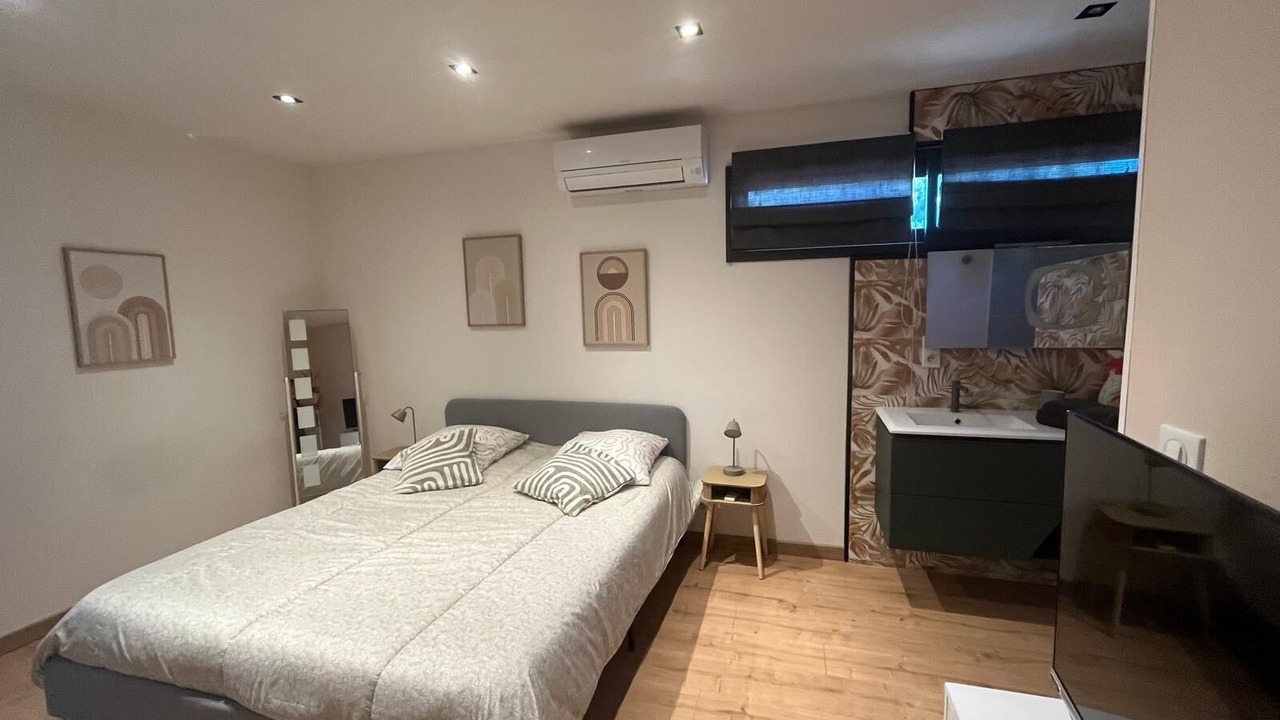 Photo of Bedroom in Marignane