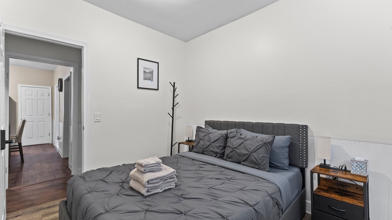 Photo of Bedroom in Nonantum