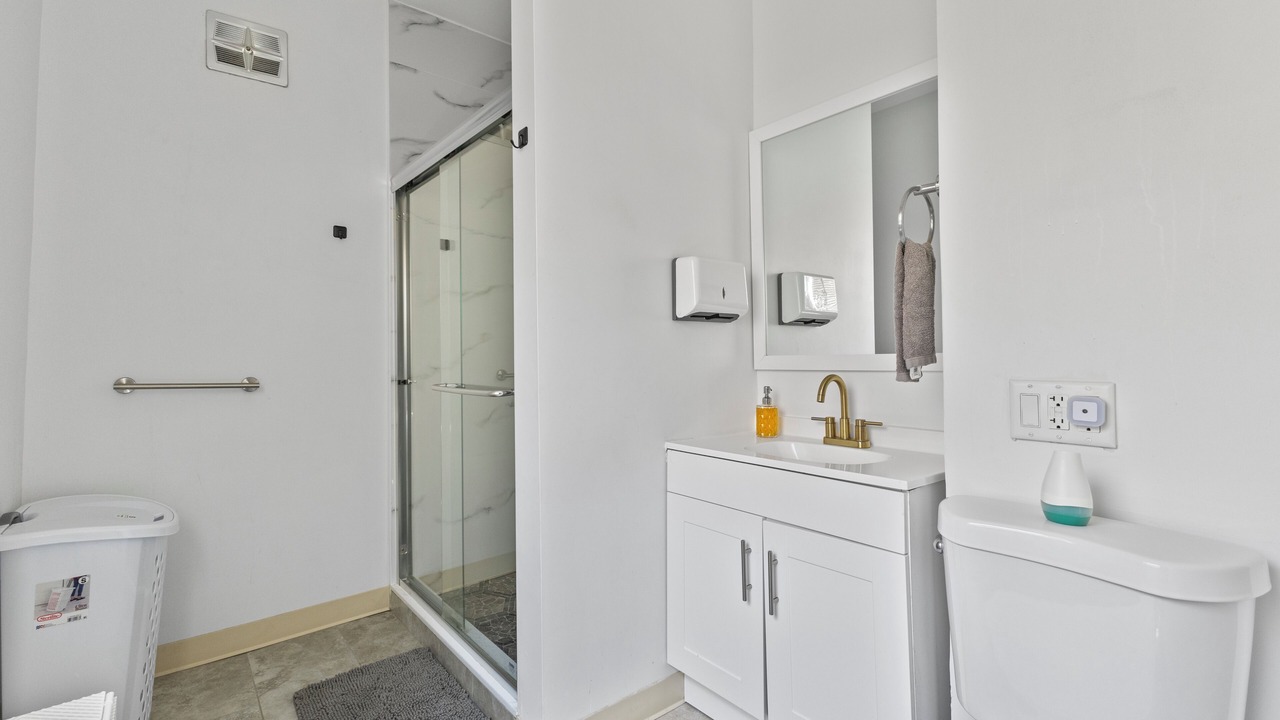 Photo of Bathroom in Nonantum
