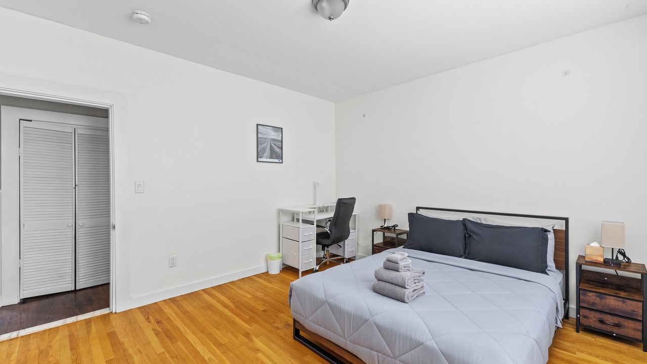 Photo of Bedroom in Nonantum