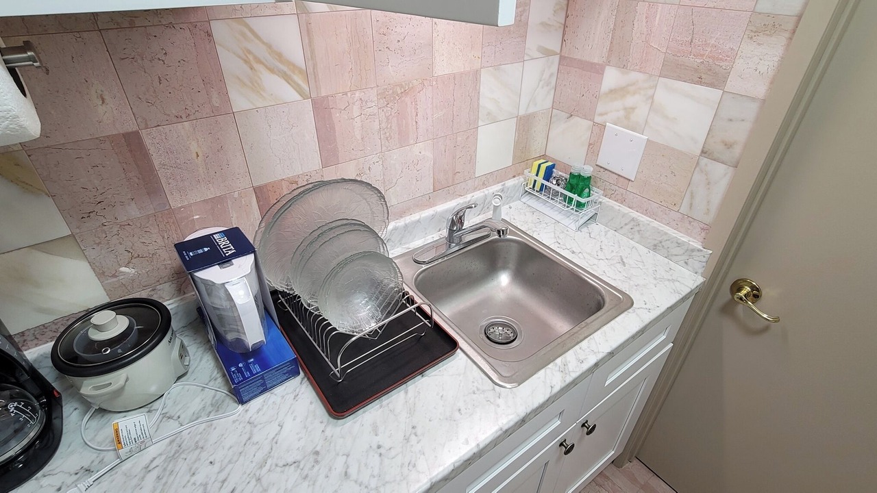 Photo of Kitchen in Canoga Park