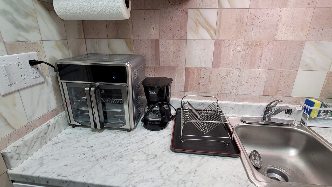 Photo of Kitchen in Canoga Park