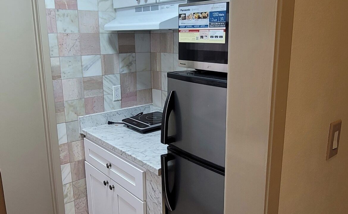 Photo of Kitchen in Canoga Park
