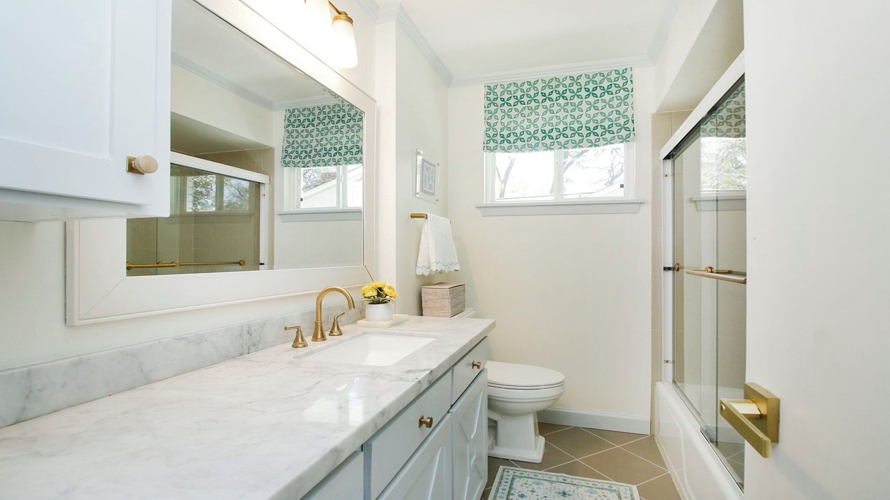 Photo of Bathroom in Memorial