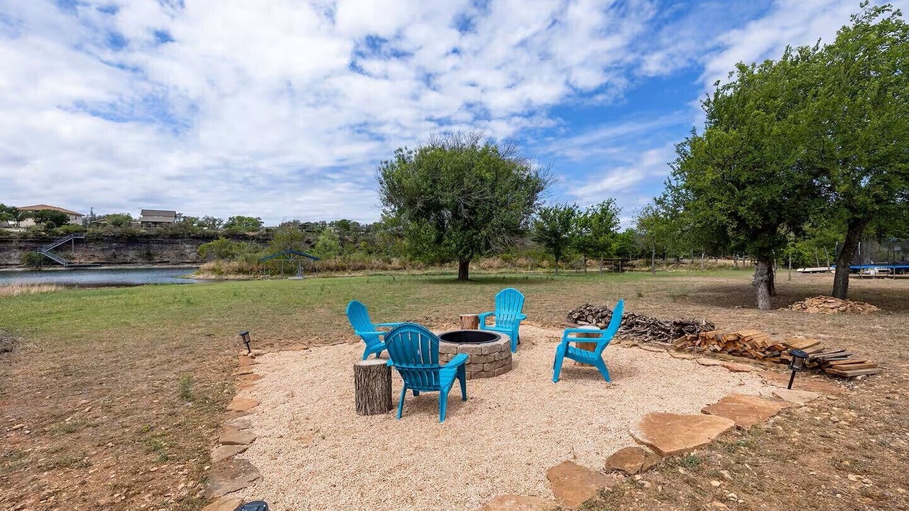 Photo of Outdoor in Burnet
