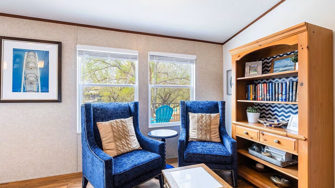 Photo of Livingroom in Burnet