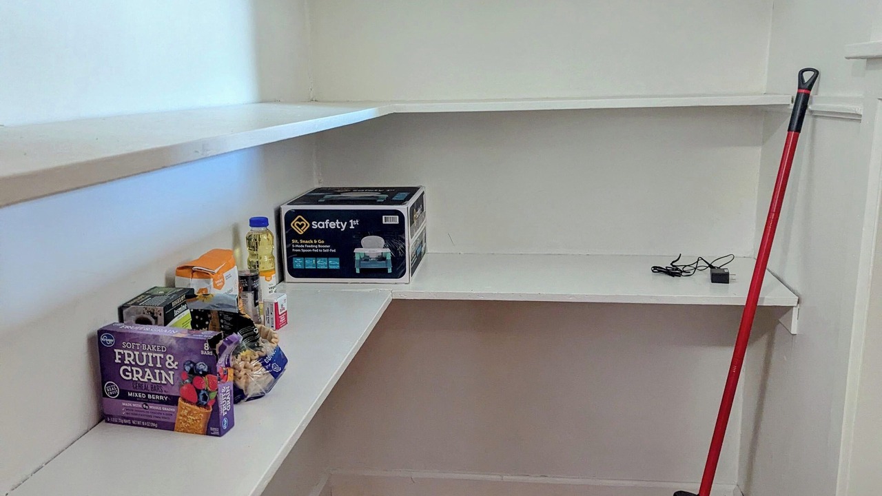 Photo of Bedroom in North Center