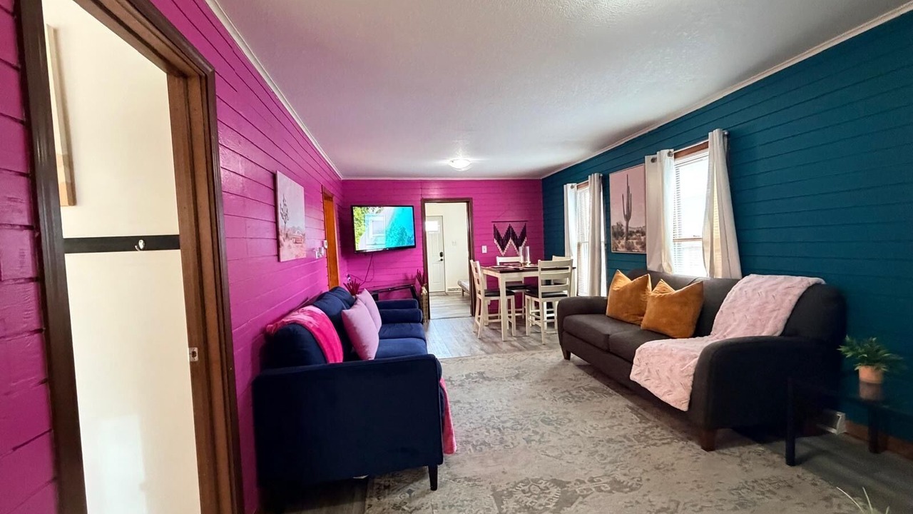 Photo of Livingroom in Capitol Park