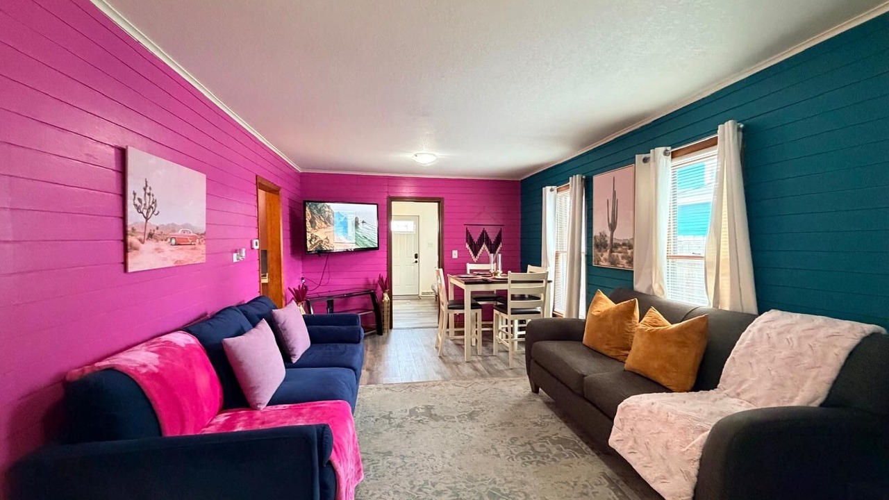 Photo of Livingroom in Capitol Park