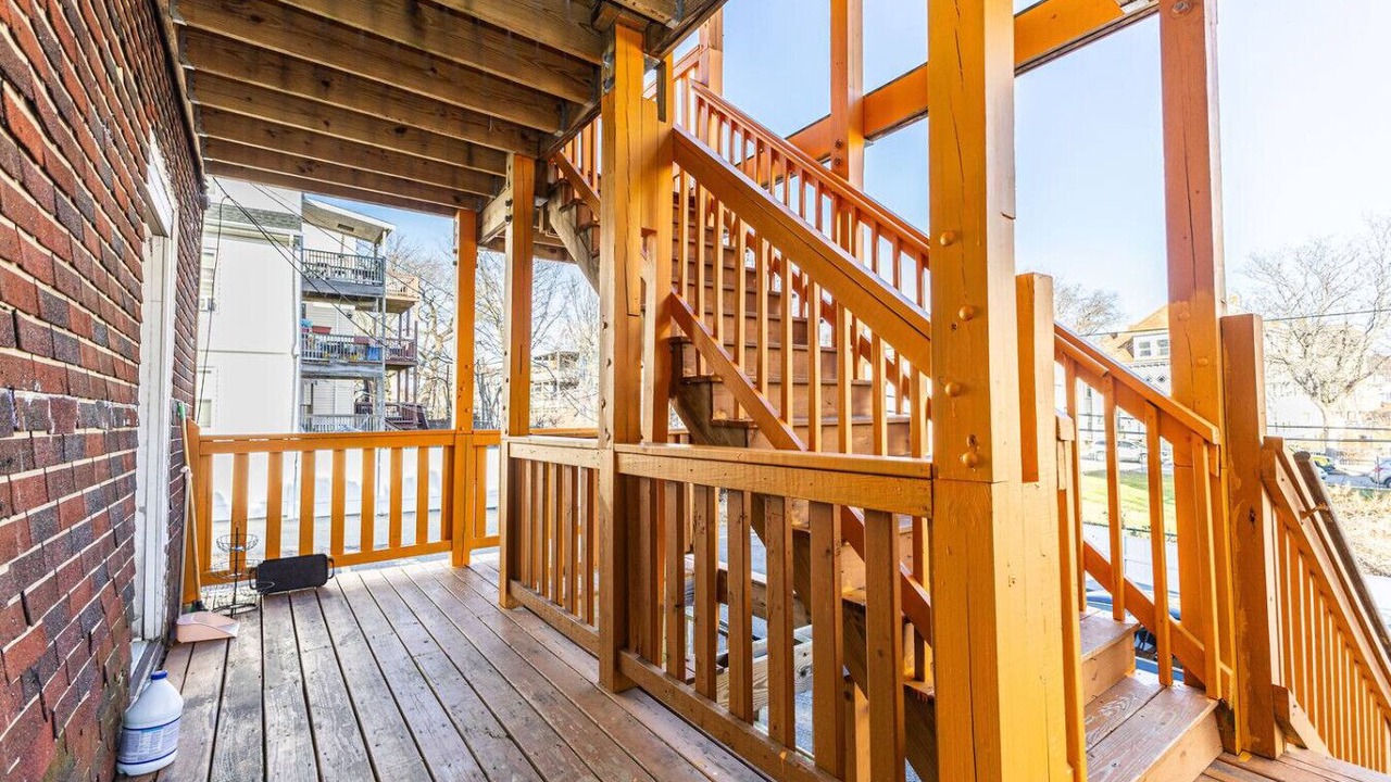 Photo of Outdoor in Roxbury