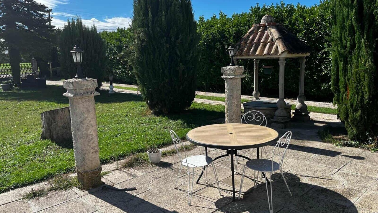 Photo of Outdoor in Monteux