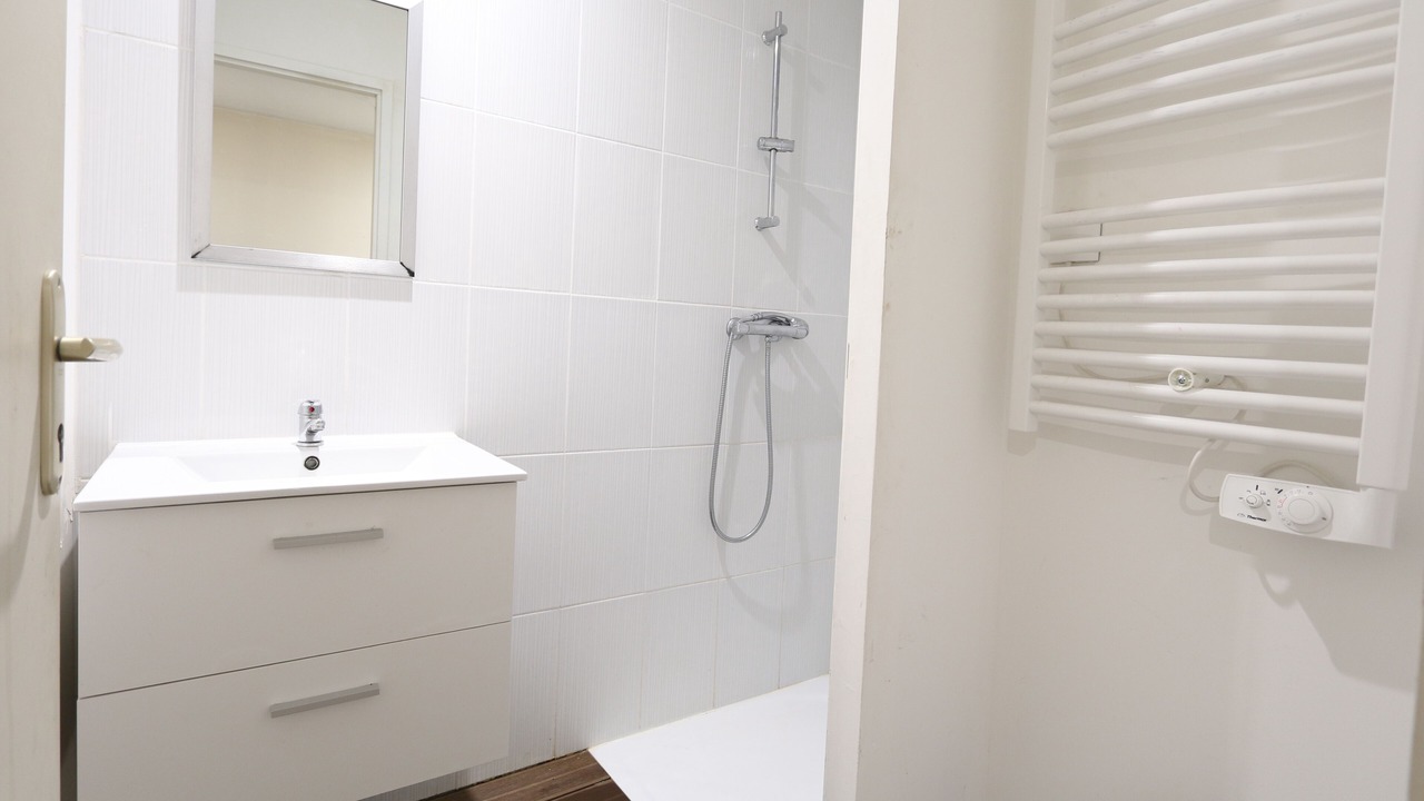 Photo of Bathroom in Le May-sur-Evre