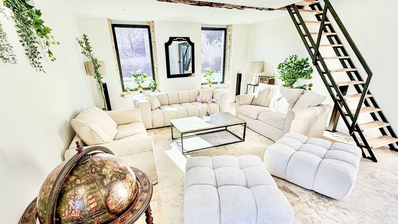 Photo of Livingroom in Coly
