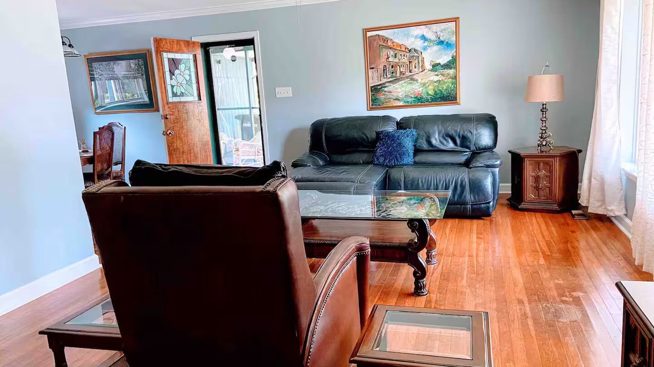 Photo of Livingroom in Little Rock