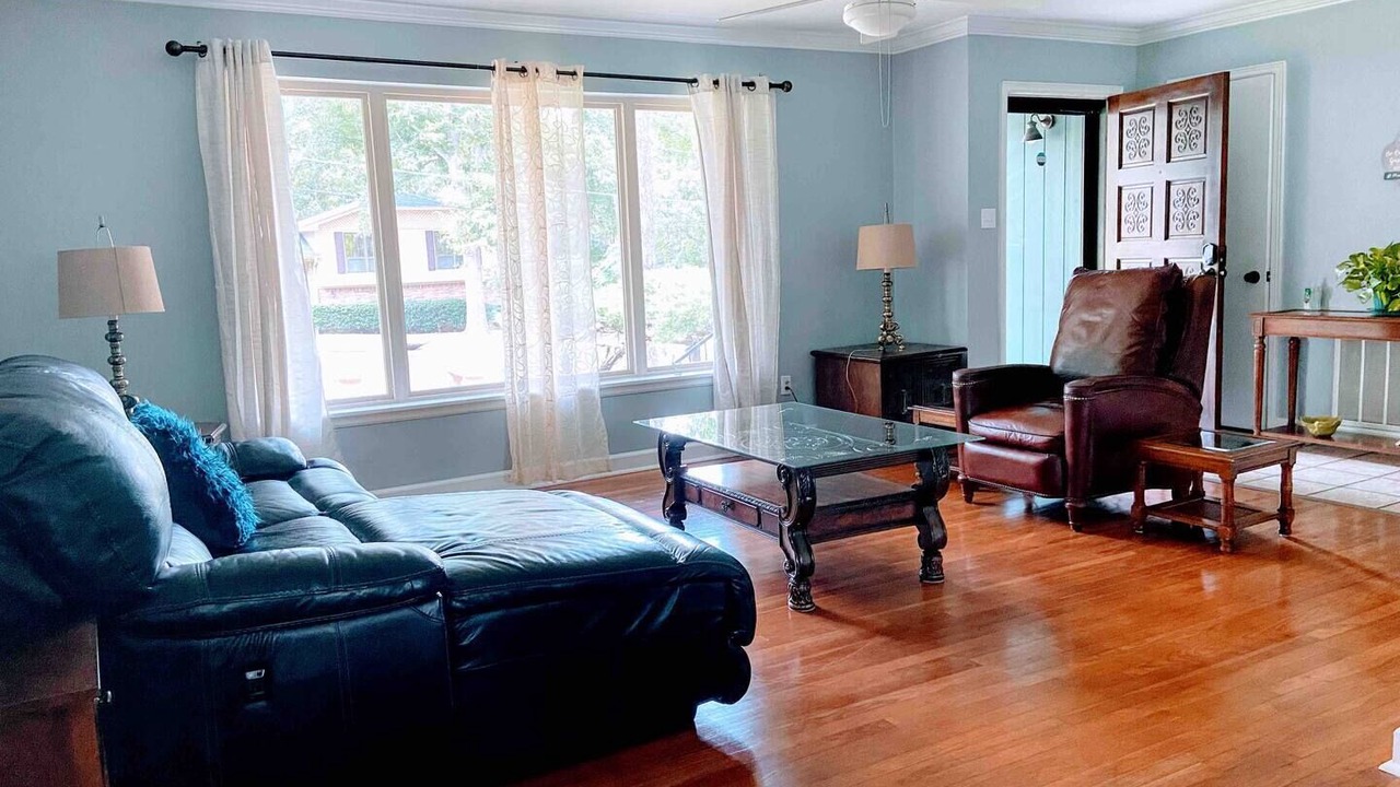 Photo of Livingroom in Little Rock