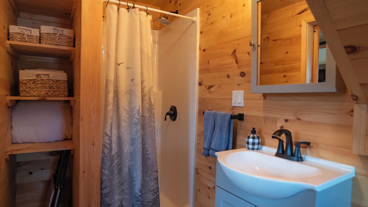 Photo of Bathroom in South Kortright