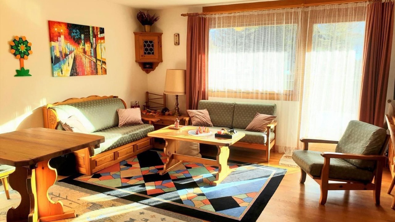 Photo of Livingroom in Maloja