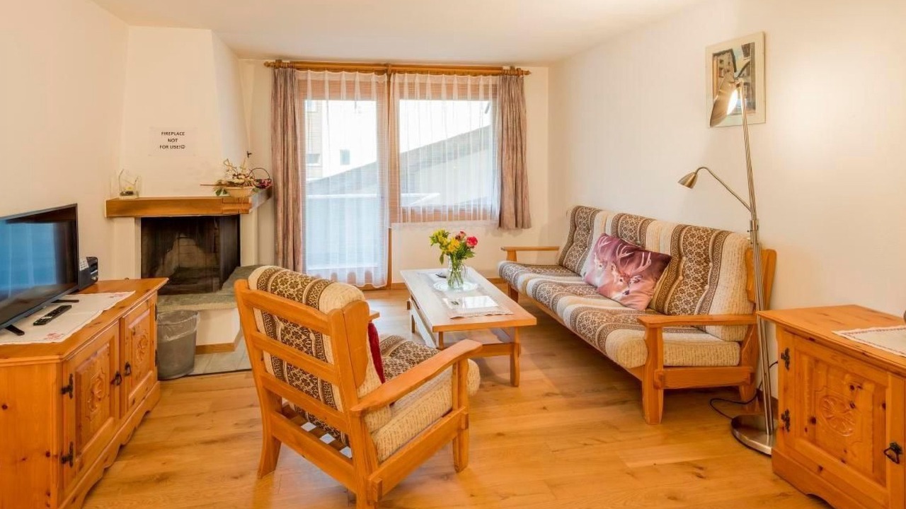 Photo of Livingroom in Maloja
