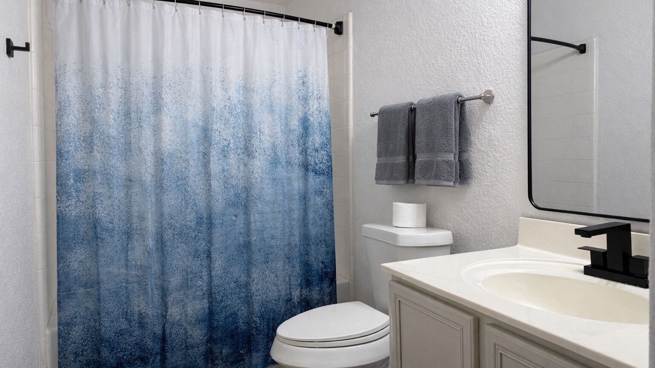Photo of Bathroom in Hill Country