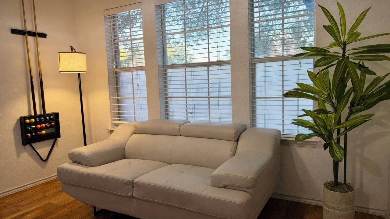 Photo of Livingroom in Hill Country