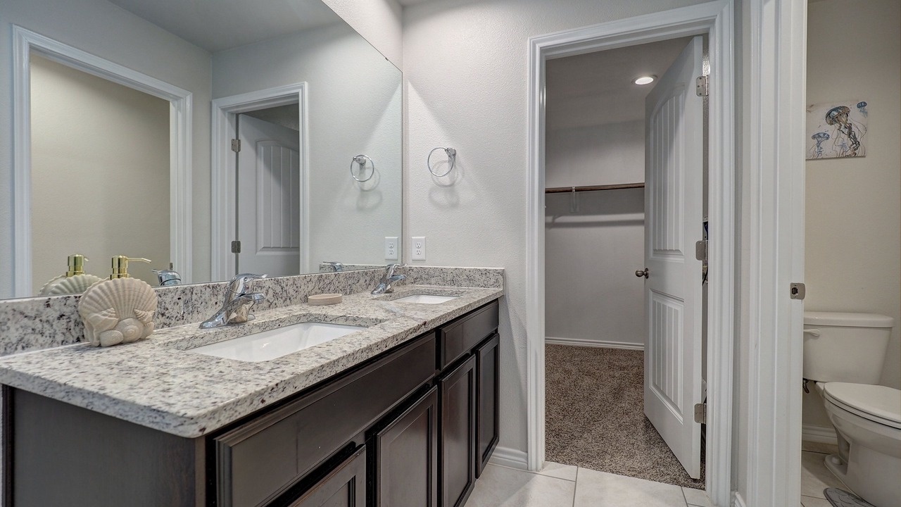 Photo of Bathroom in South Side