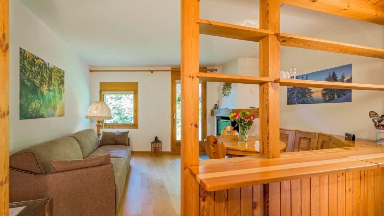 Photo of Livingroom in Maloja