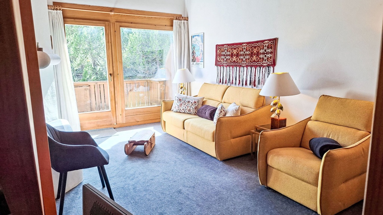 Photo of Livingroom in Maloja