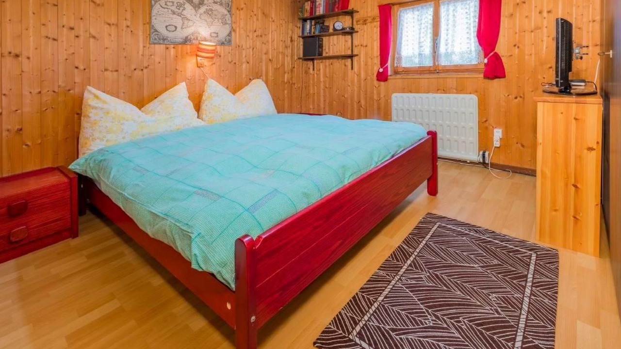 Photo of Bedroom in Bregaglia