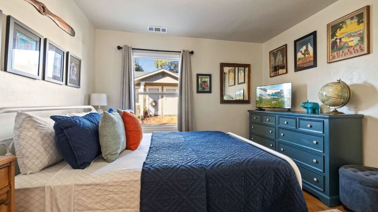 Photo of Bedroom in Murphys