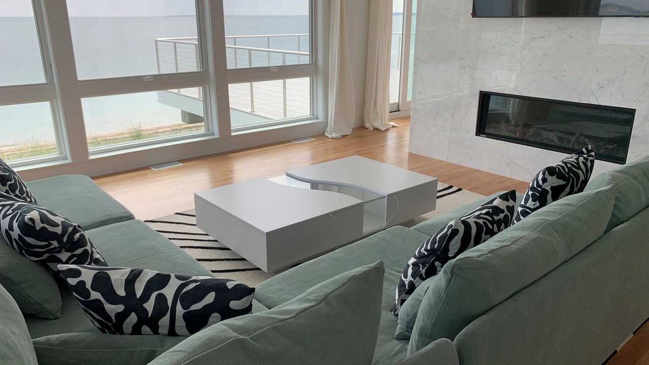 Photo of Livingroom in North Truro