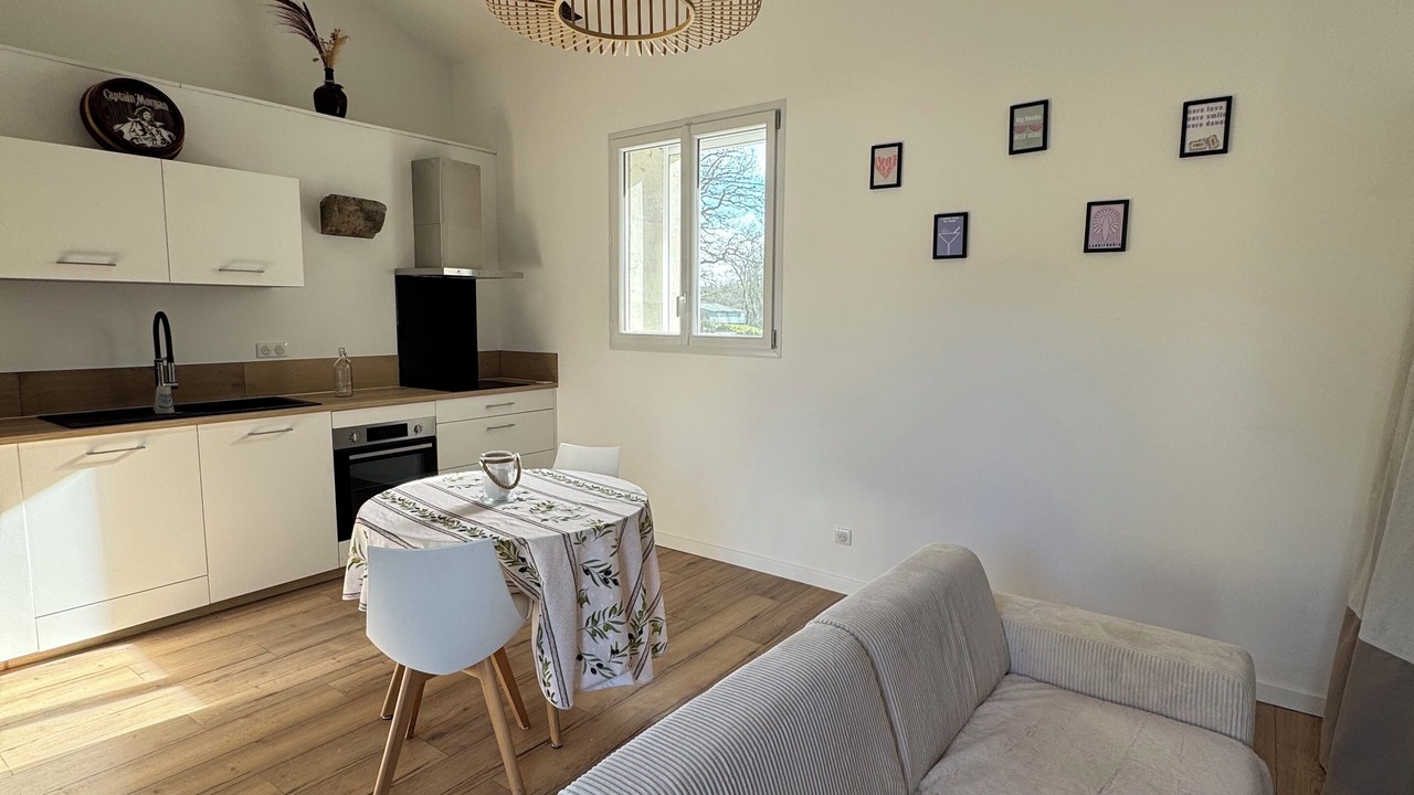 Photo of Livingroom in Pey