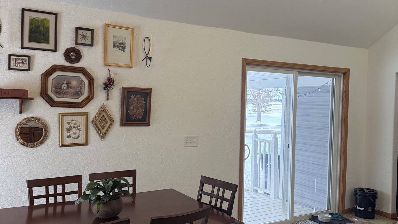 Photo of Others in Pickett