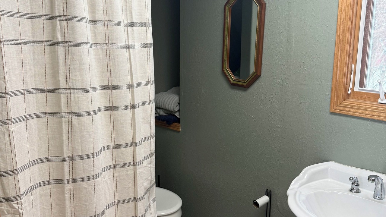 Photo of Bathroom in Pickett