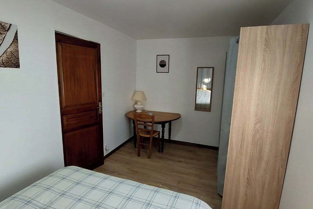 Photo of Bedroom in Envermeu