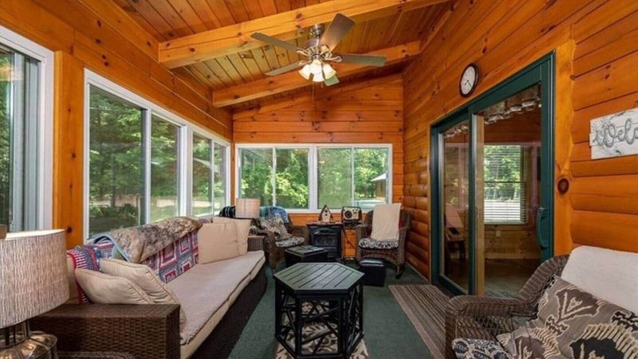Photo of Livingroom in Turkey City